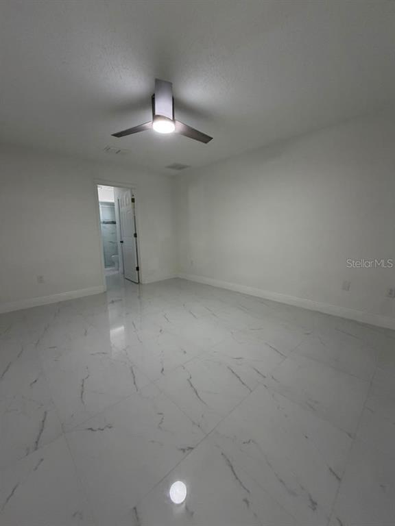 Building Photo - 10255 Norwick St
