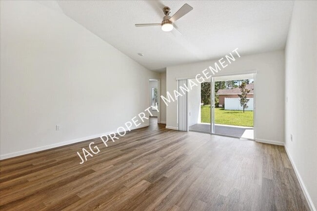 Building Photo - 174 Underwood Trl