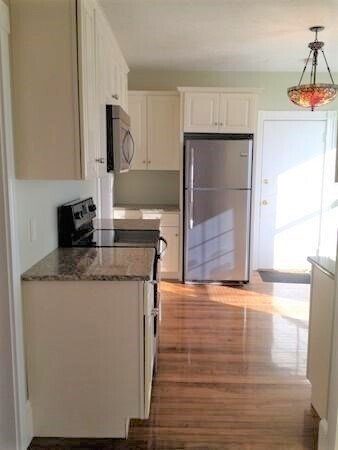 Building Photo - 35 Grafton St