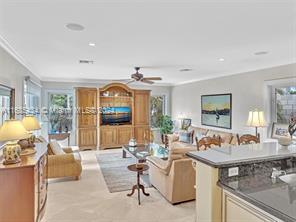 Building Photo - 449 Isle of Palms Dr