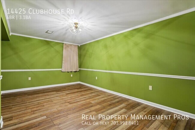 Building Photo - 14425 Clubhouse Rd