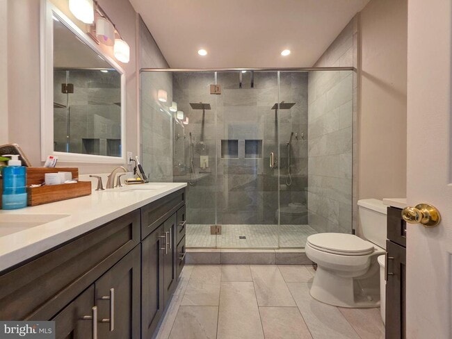 Building Photo - 5303 Arapaho Ln