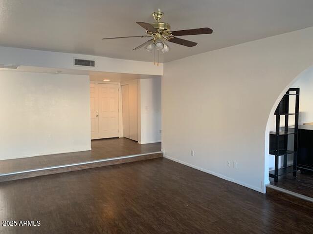 Building Photo - 9761 N 68th Ln