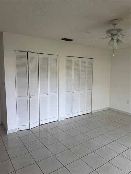 Building Photo - 465 SW 133rd Ave