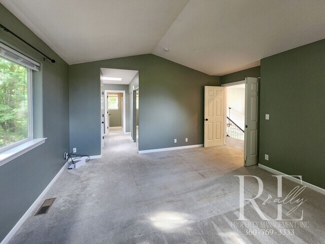 Building Photo - Forest-Edged Retreat with Pasture Access –...