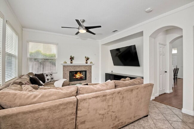 Building Photo - "Spacious FURNISHED  4-Bedroom Retreat in Rancho Carrillo Carlsbad: 2.5 Baths & 2,113 Sq. Ft. of ...