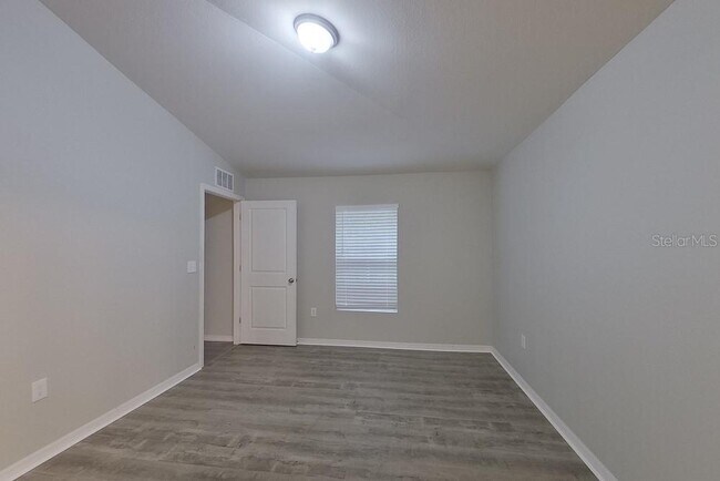 Building Photo - 9143 Aegean Cir