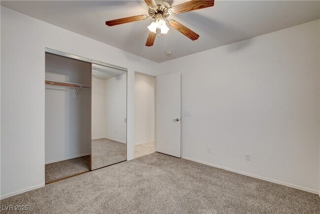 Building Photo - 11125 Gateview Ln