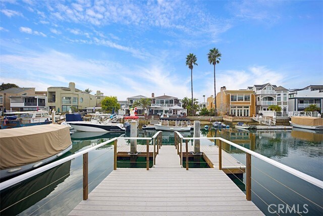 Building Photo - 4017 Channel