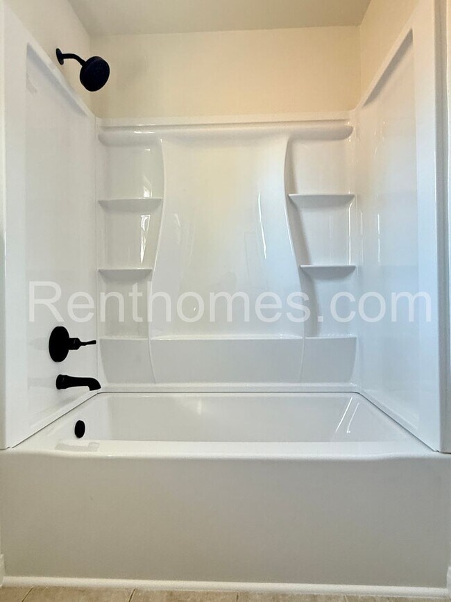 Building Photo - 23835 Cork Oak Cir