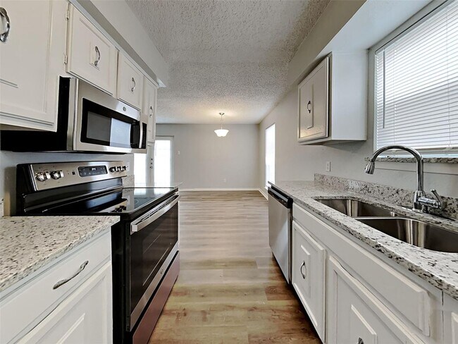 Building Photo - 3 BR/2BA | Renovated Single Family Home | 2-Car Garage | Gated backyard