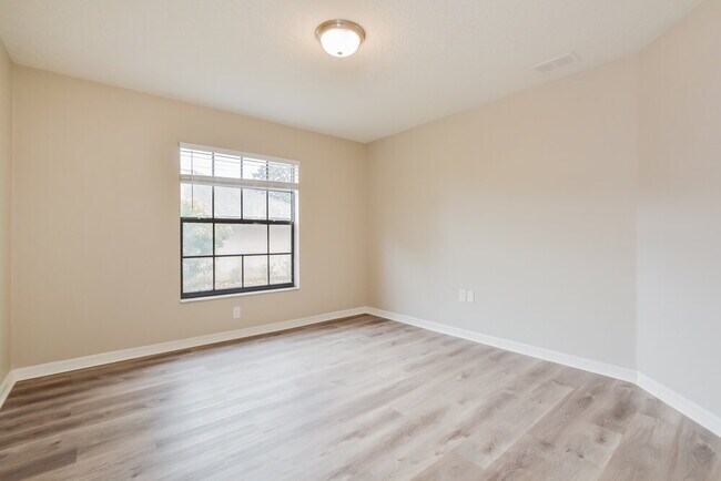 Building Photo - 4810 Marsh Harbor Dr