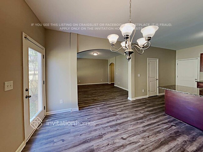 Building Photo - 179 Magnaview Dr