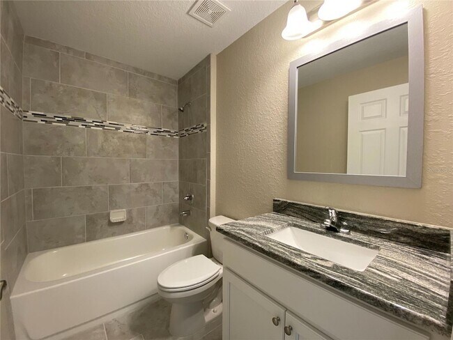 Building Photo - 3011 SW 140th Loop