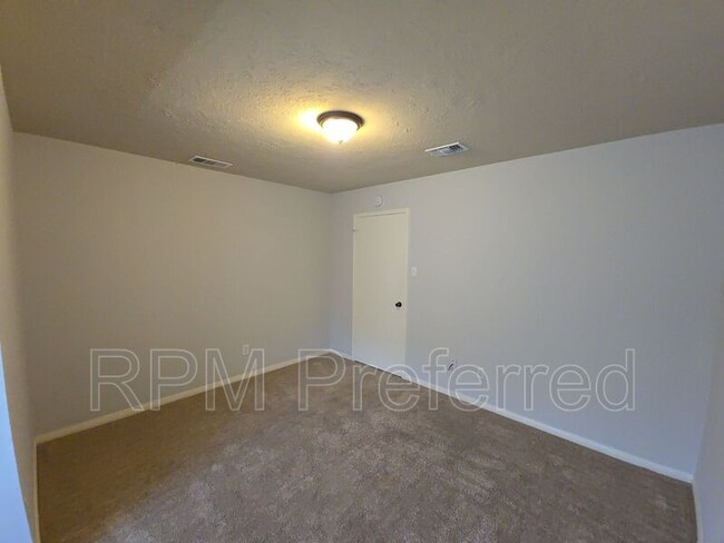 Building Photo - 6234 E Bristol Harbour Cir