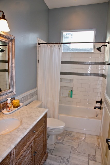 Building Photo - 8713 ROBINS LOOK CT