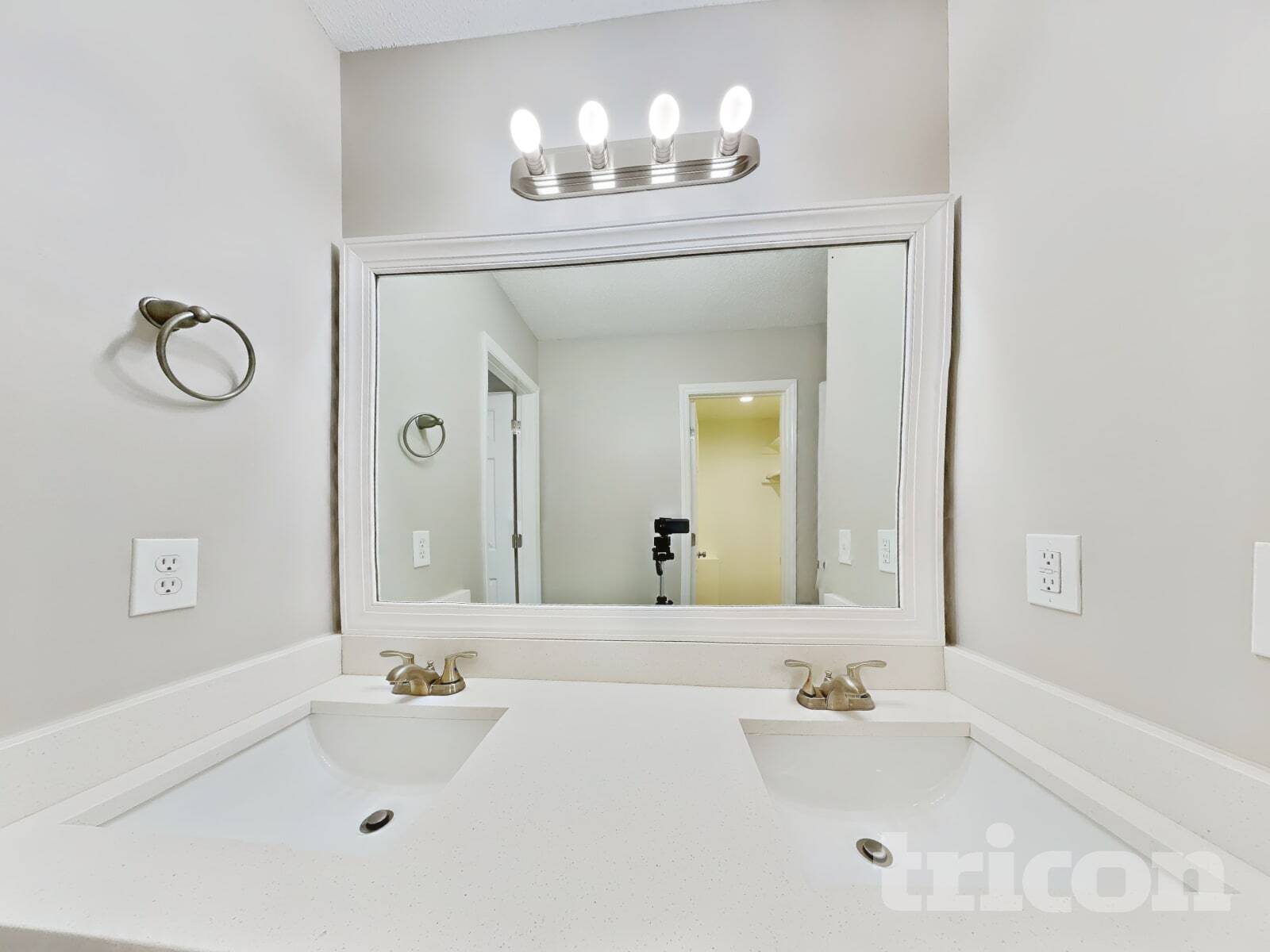 Building Photo - 2028 Ballston Pl