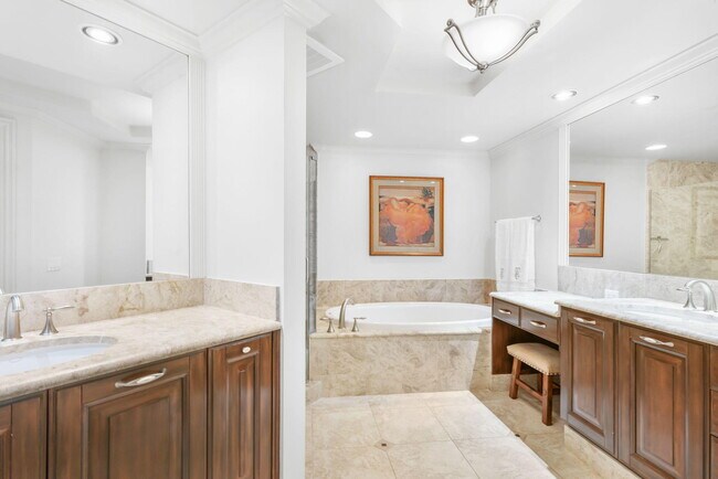 Building Photo - 3800 N Ocean Dr