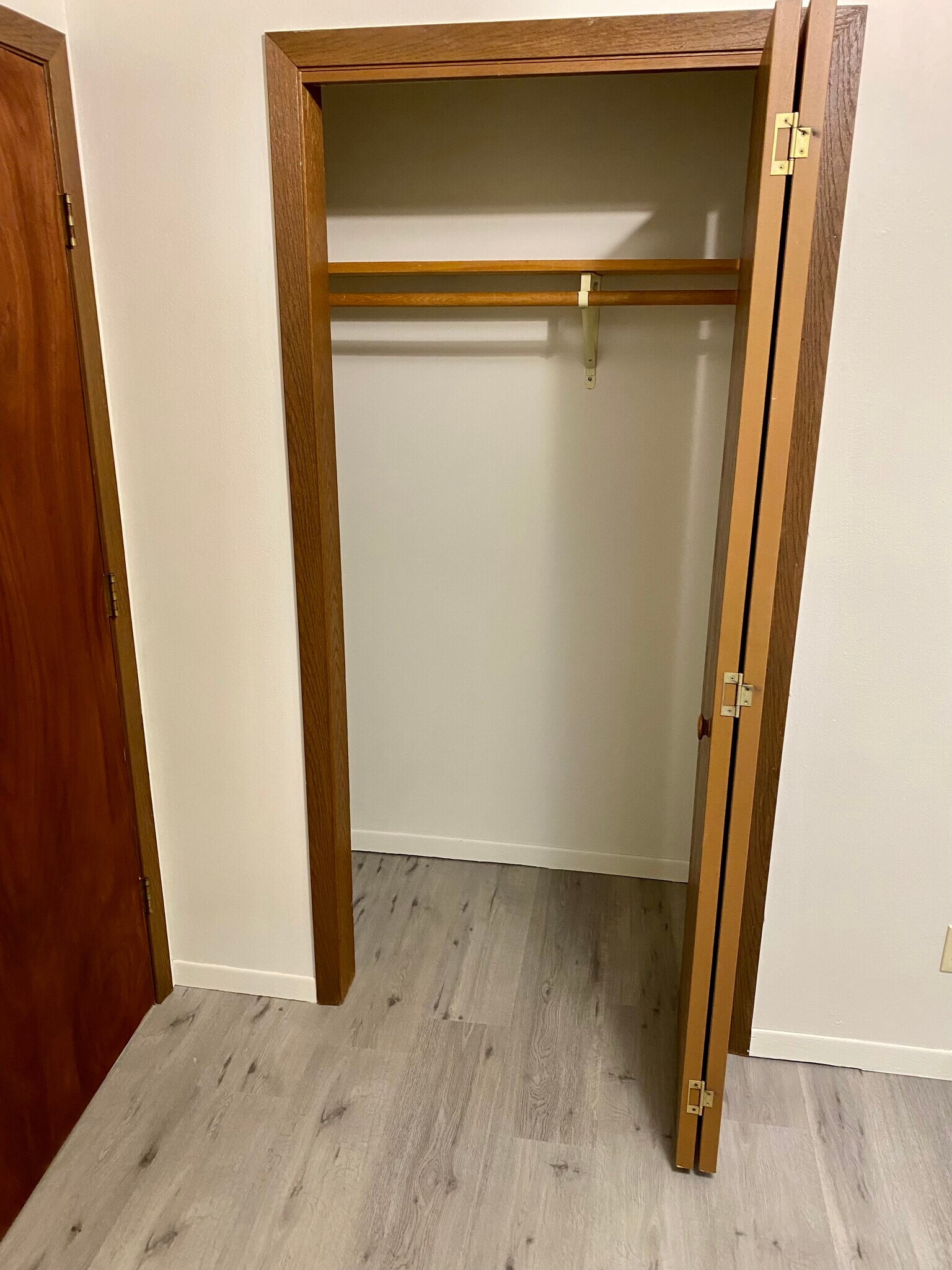 Building Photo - 425 King Olav Ln