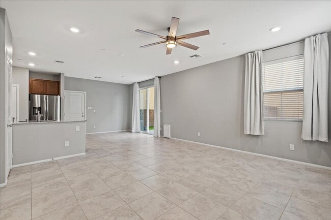 Building Photo - Fabulous Home!