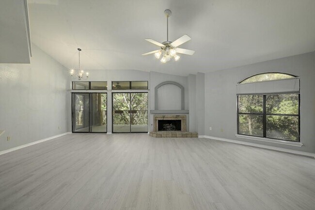 Building Photo - 1000 Liberty Park Dr
