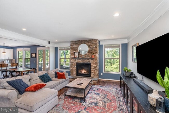 Building Photo - 24846 Somerby Dr