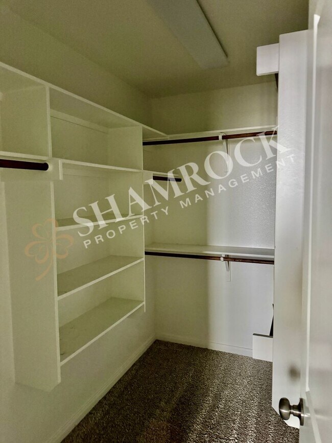 Building Photo - Park Meadows Subdivision