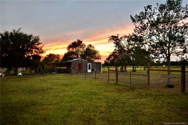 Building Photo - 16095 Windmill Ln