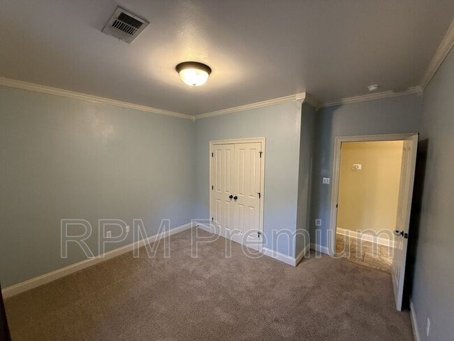 Building Photo - 17734 Spring Creek Dr