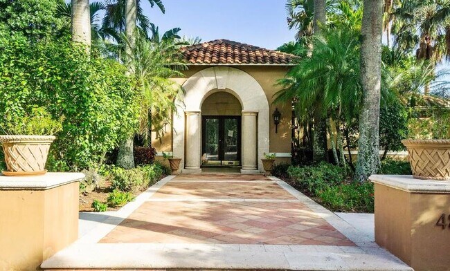 Building Photo - 4816 N State Road 7