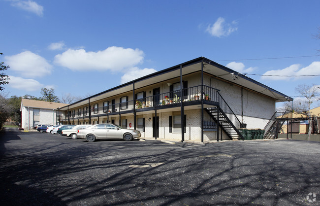 Building Photo - Herndon House