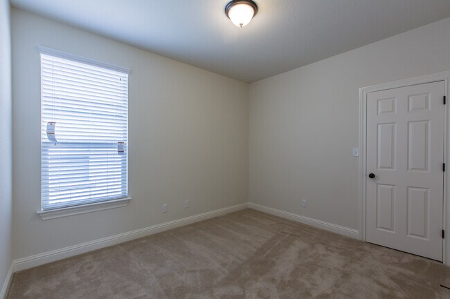 Building Photo - 16020 Travesia Way