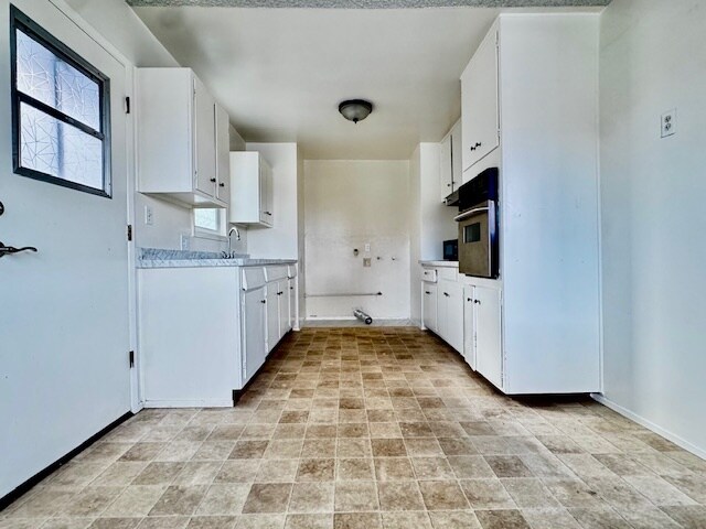 Building Photo - 25225 Eshelman Ave