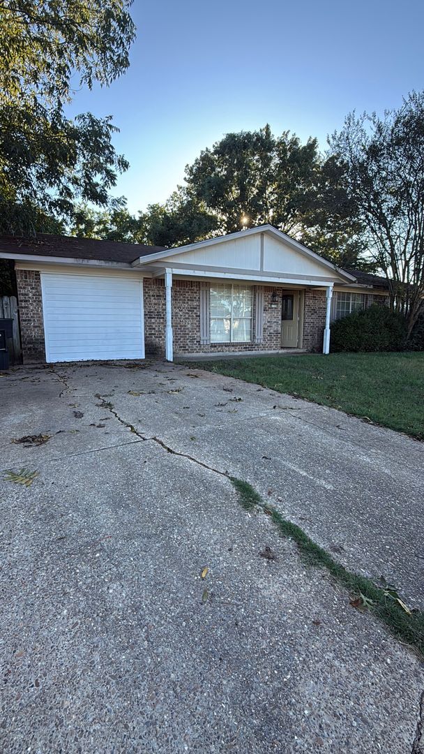 Building Photo - Rental Property in Bossier City