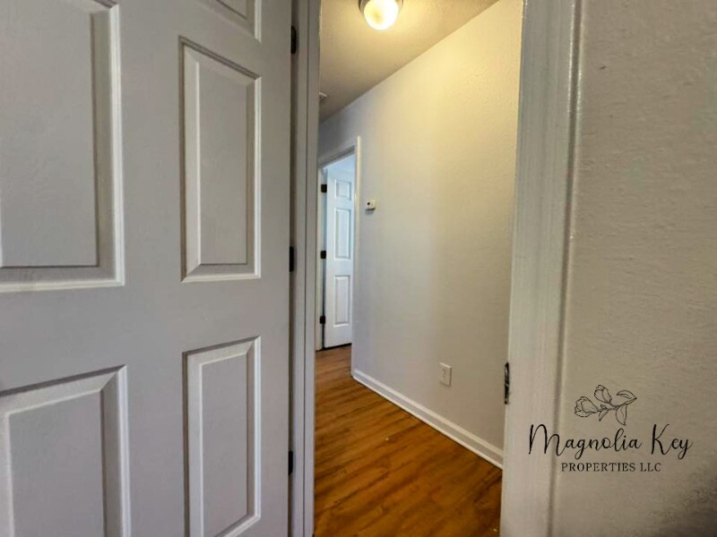 Building Photo - 1117 Stoney Falls Blvd