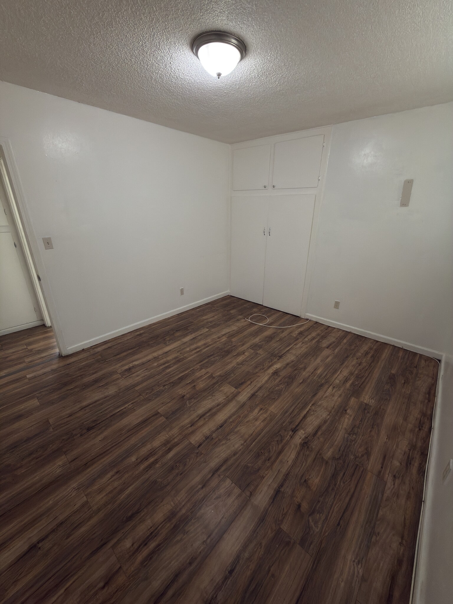 Building Photo - 820 W Imperial Hwy