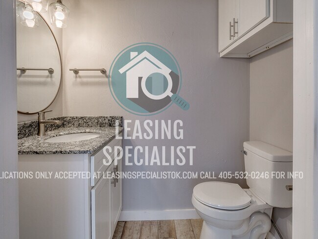 Building Photo - AMAZING NORMAN HOME AVAILABLE TO PRE-LEASE...