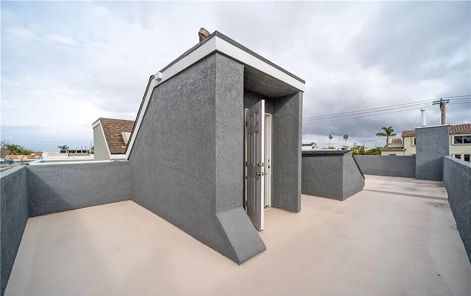 Building Photo - 919 Alabama St