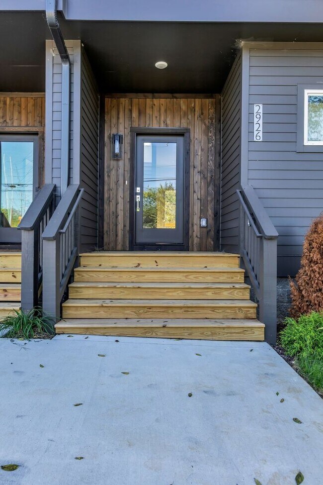 Building Photo - Amazing New Construction North Nashville!