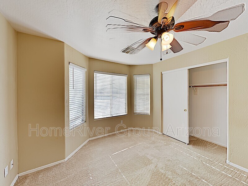 Building Photo - 17230 W Ashley Dr