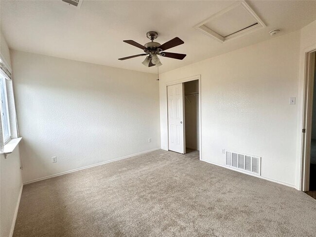 Building Photo - 326 Wild Plum