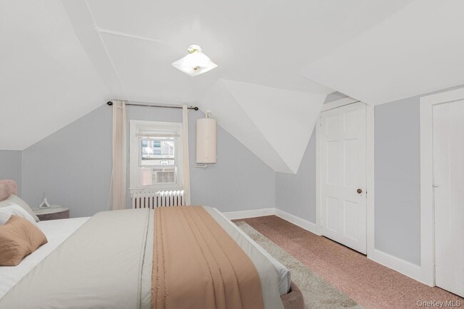 Building Photo - 44 Kress Ave