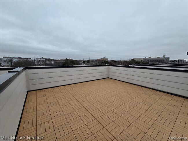 Building Photo - 1640 Bagley St