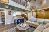 Building Photo - 1204 Tupuna Ct