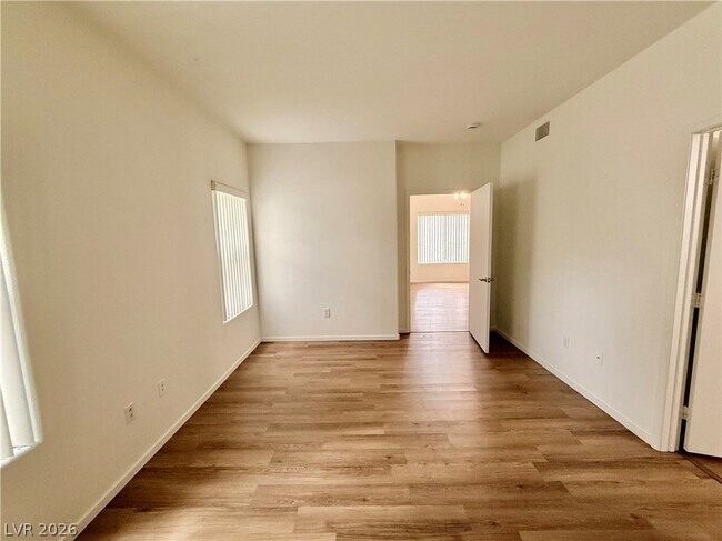 Building Photo - 9303 Gilcrease Ave