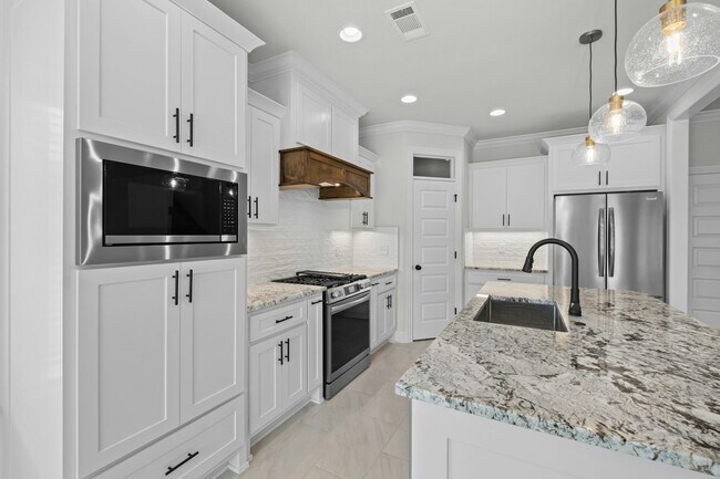 Building Photo - 1361 Sessile Oak Wy