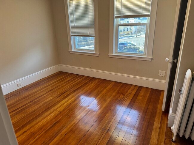 Building Photo - 234 Boylston St