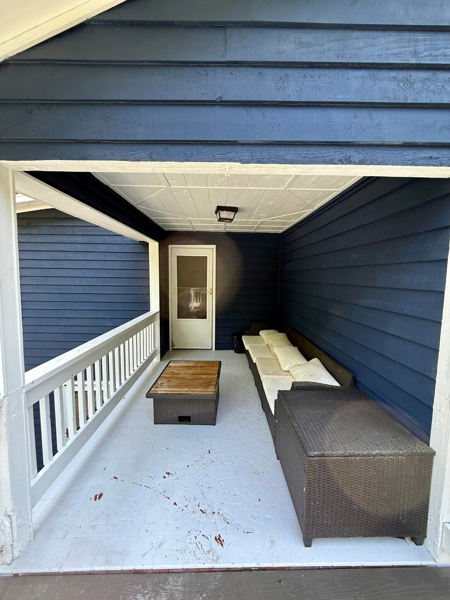 Building Photo - 160 Whitwood Cir