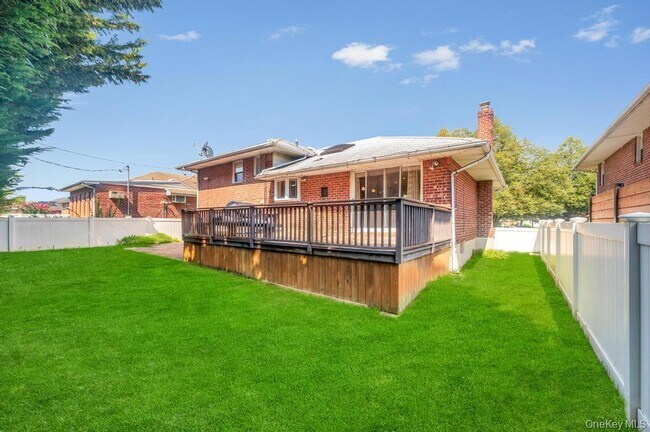 Building Photo - 51 Bellwood Dr