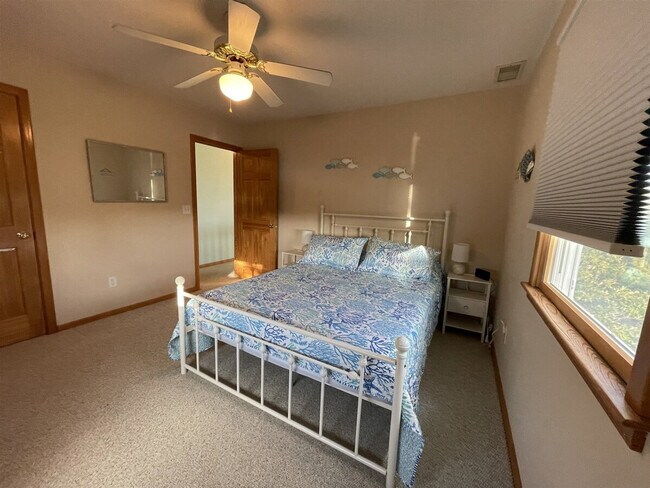 Building Photo - 50085 Timber Trail